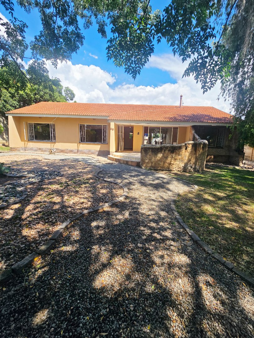 4 Bedroom Property for Sale in La Hoff North West